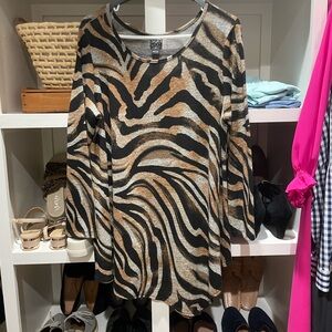 Clara Sun Woo tiger print top size xl.